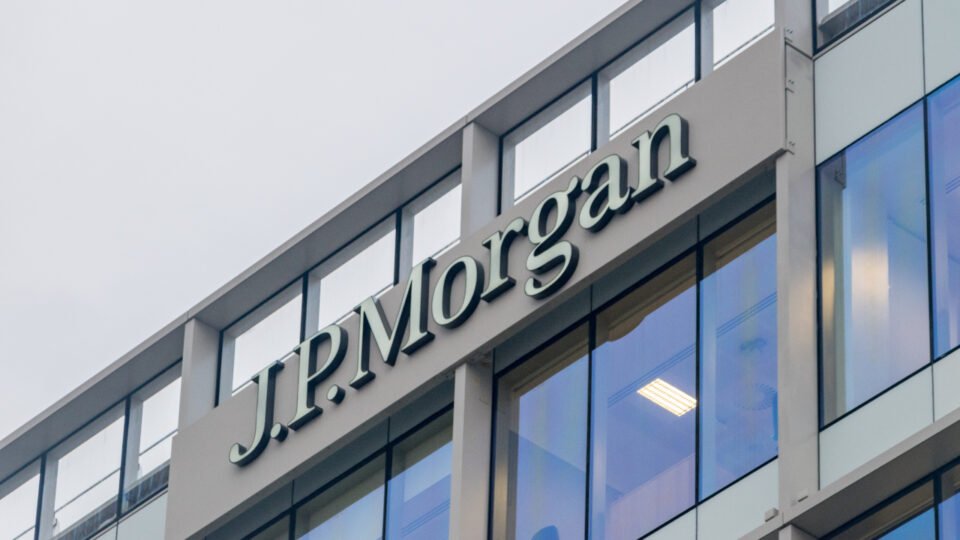 JPMorgan Warns of Incoming Bitcoin Possess Market Citing ‘Abnormal Building’ in Futures