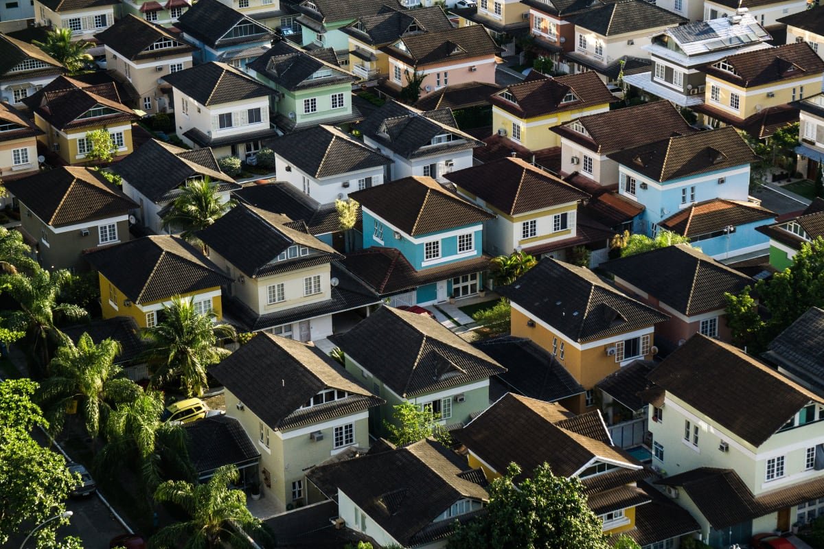 Escrow Company Factors First-Ever Bitcoin-Backed Valid Estate Mortgage