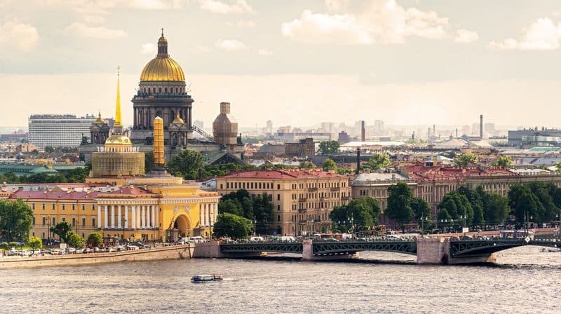 Russia’s Tax Authority: Let Bitcoin, Crypto Be Outdated In Foreign Trade