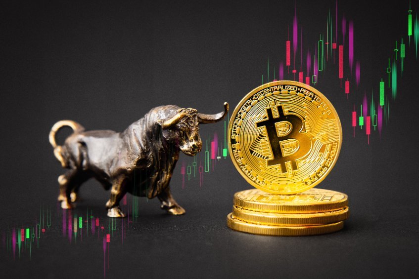 Bitcoin touches $24,600 as bulls uncover about ideal month since October 2021