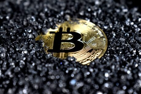 Is The Final Shakeout Second Coming For Bitcoin? Expert Weighs In