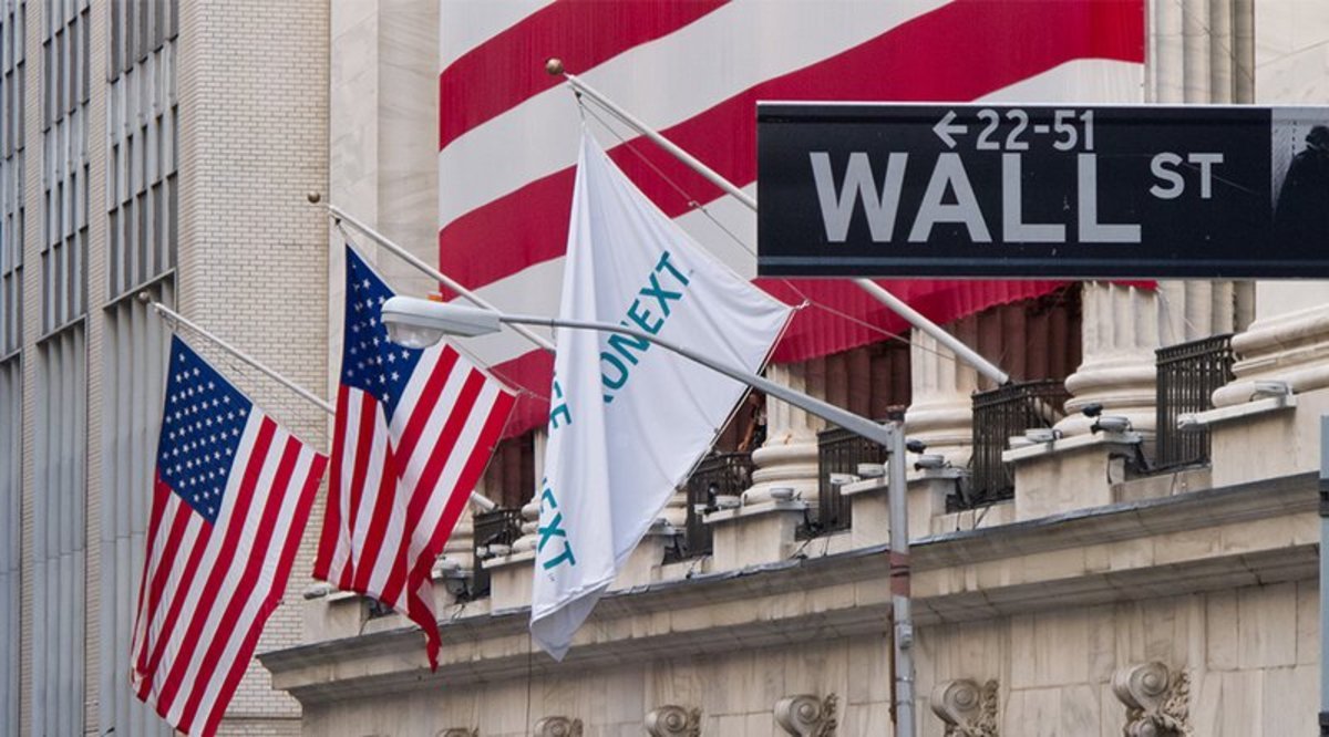 Articulate Bitcoin ETFs Demand Straight 9 Days of Inflows