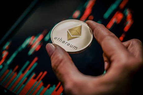 Ethereum Impress In Distress? Metalpha Withdraws 10,000 ETH From Lido To Binance