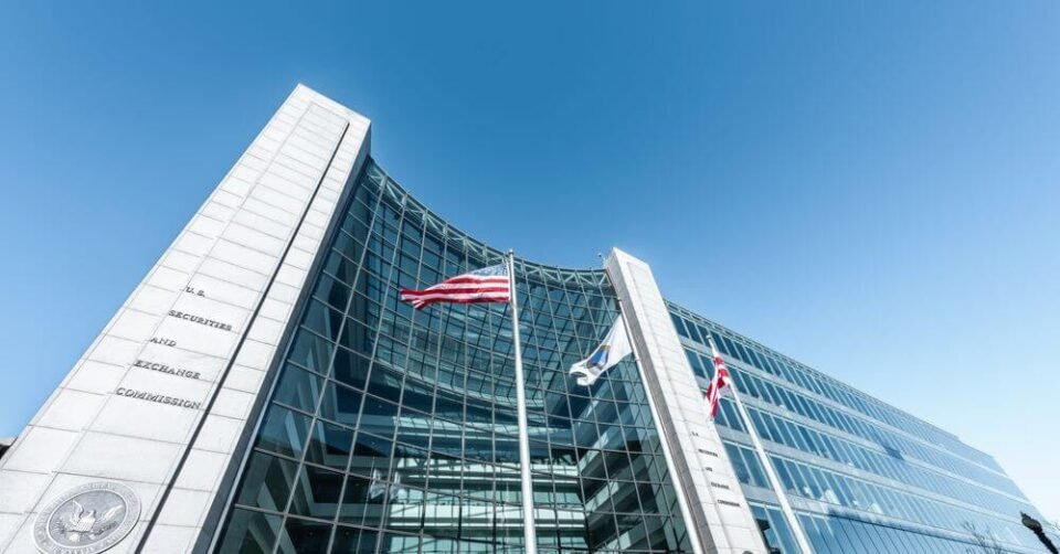 Crypto teams oppose re-nomination of SEC’s Caroline Crenshaw