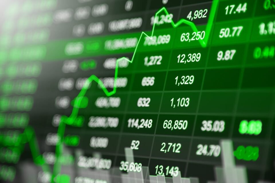 Berkshire Hathaway Inc. (BRK-B) Stock: Working Earnings Fall 14% as Q1 Earnings Hold a Hit from Insurance Losses
