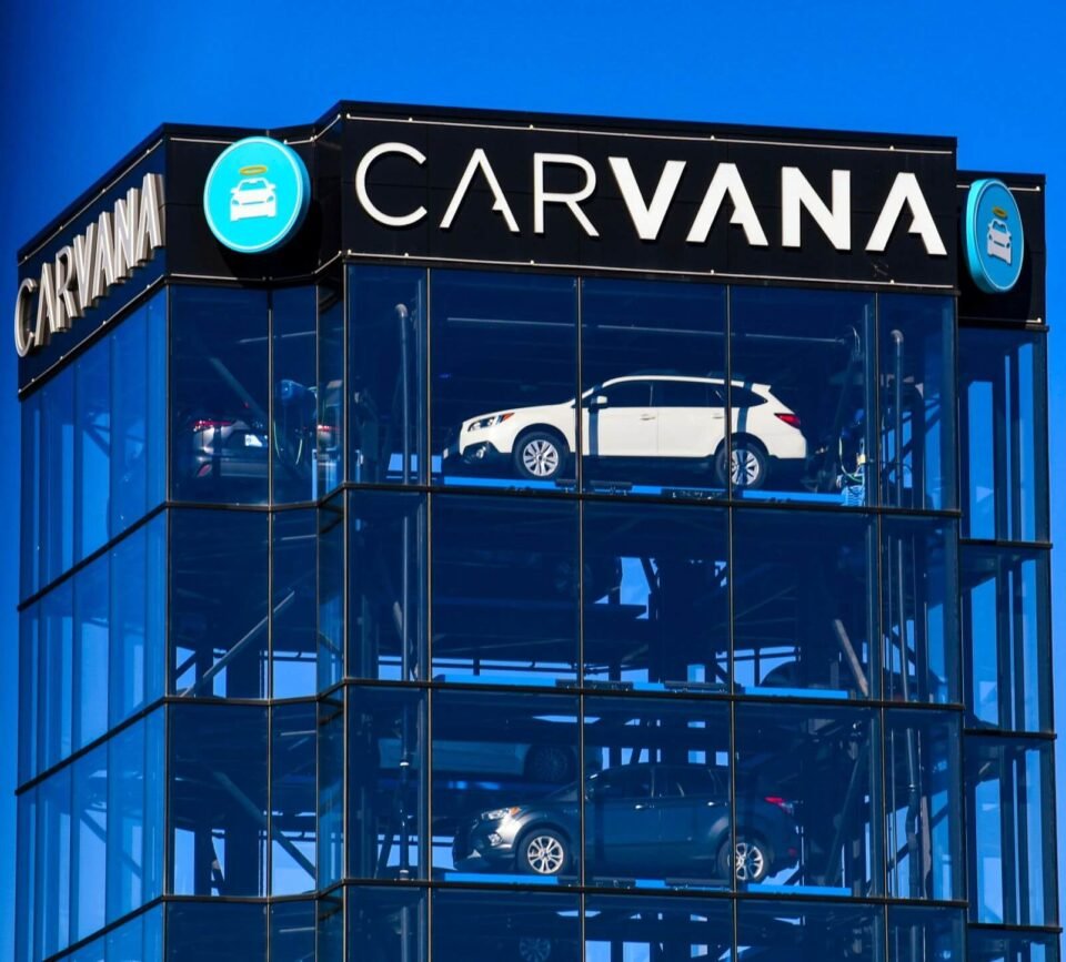 Carvana (CVNA) Inventory; Rises 2.4% as Vanguard Stake Spurs Investor Optimism