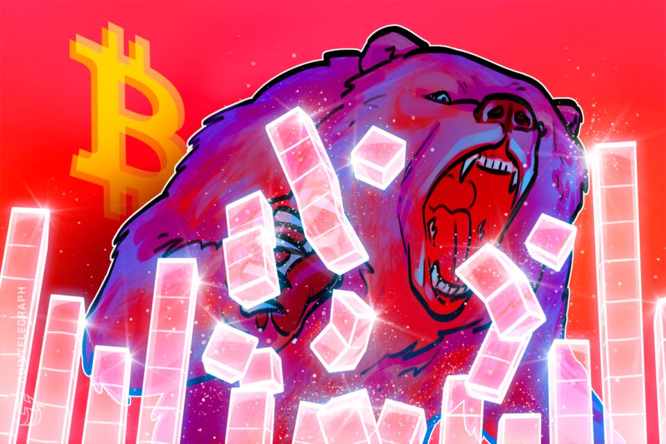 Bitcoin unspent transaction outputs label capitulation underway: analyst