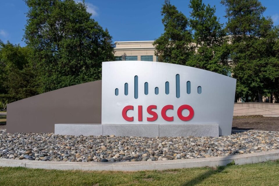 Cisco (CSCO) Stock: Solid Earnings, Heavy Selling — What’s Going On?