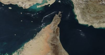 Iran allows Iraqi oil tankers through Strait of Hormuz amid regional tensions